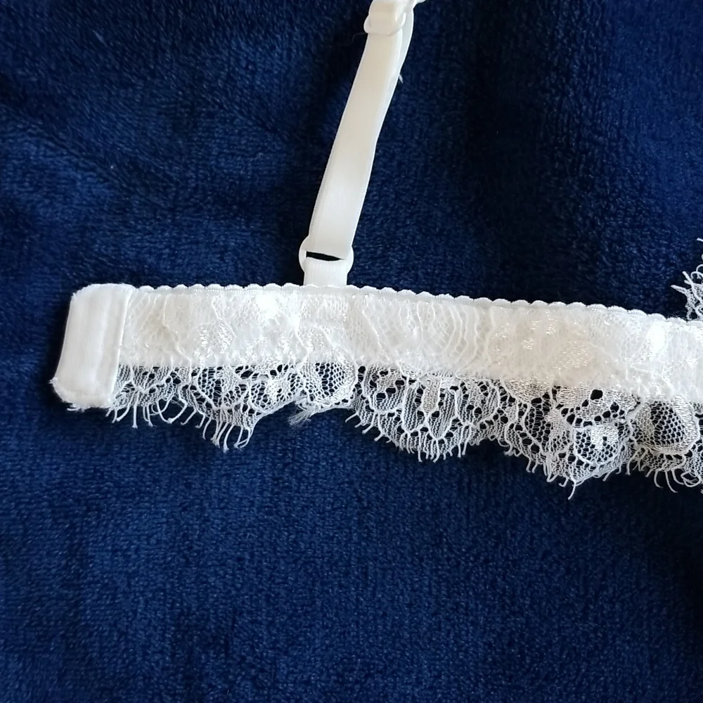 White lace bralette sz s - Picture 2 of 10